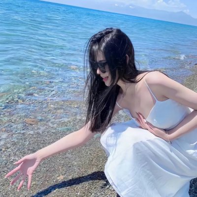 妻子的秘密花园 海报